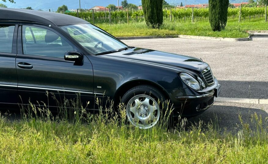 Mercedes Benz W 211 QuattroPorte ,, Bellissima”