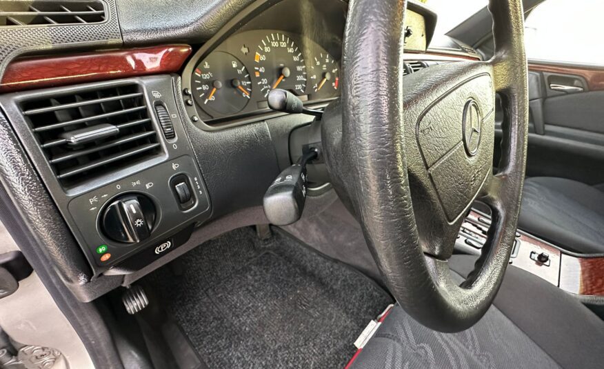 Mercedes Benz W 210 Pilato 1999. Cilindrata 2.9 TD Normativa E2